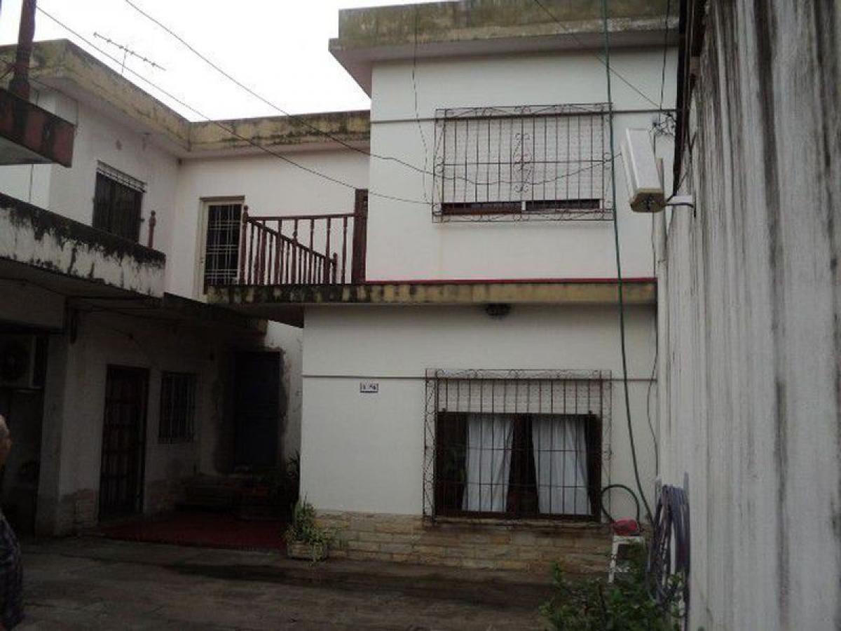 2 bedrooms House in Merlo, Argentina No. 10382