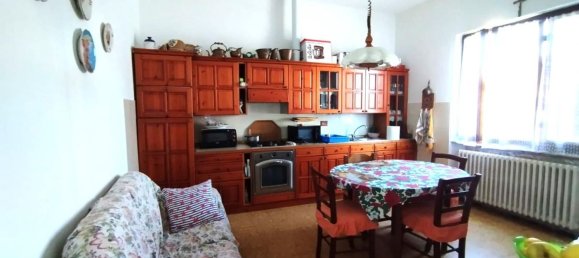 6 rooms Villa in Massa, Italy No. 215067 10