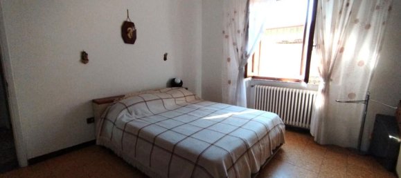 6 rooms Villa in Massa, Italy No. 215067 19