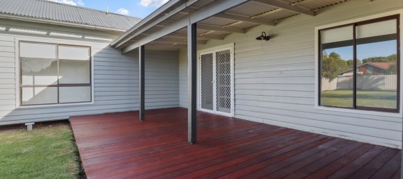 4 غرف نوم منزل في Deniliquin, Australia رقم 189 11