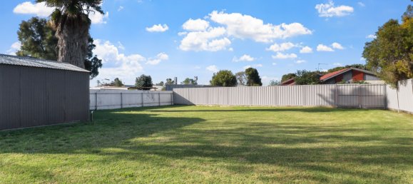 4 غرف نوم منزل في Deniliquin, Australia رقم 189 12