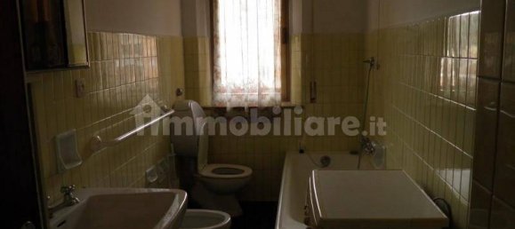 2 Schlafzimmer Wohnung in Colle di Val d'Elsa, Italy, Nr. 222180 3