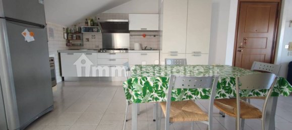 2 Schlafzimmer Wohnung in Città Sant'Angelo, Italy, Nr. 339721 23