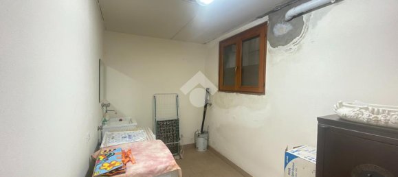 2 bedrooms Villa in Sale Marasino, Italy No. 305649 11