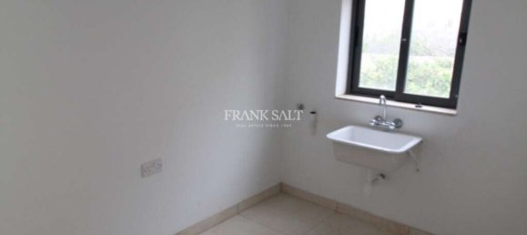 Квартира с 3 спальнями в Кренди, Мальта № 7027 28