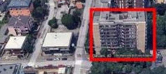 4 Schlafzimmer Wohnung in Cologno Monzese, Italy, Nr. 361115 2