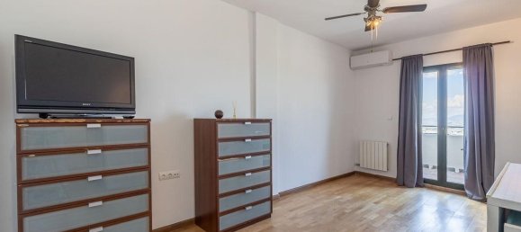 3 bedrooms Apartment in Jun, Spain No. 136607 21