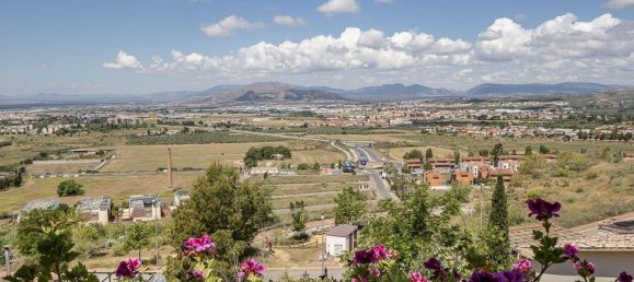 3 bedrooms Apartment in Jun, Spain No. 136607 14