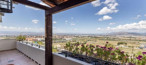 3 bedrooms Apartment in Jun, Spain No. 136607 9