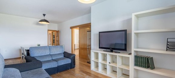 3 bedrooms Apartment in Jun, Spain No. 136607 16