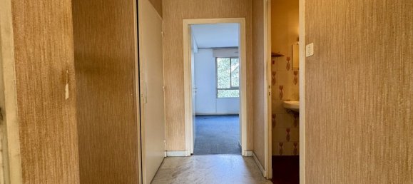 2 bedrooms Apartment in Grenoble, France No. 190492 10