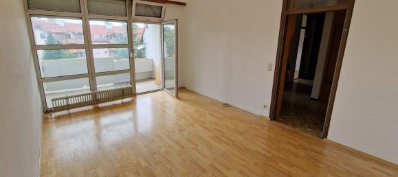 2 rooms Apartment in Attnang-Puchheim, Austria No. 17314 2
