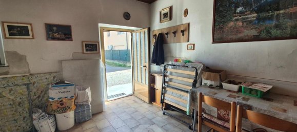 3غرفة منزل في Besnate, Italy رقم 170855 7