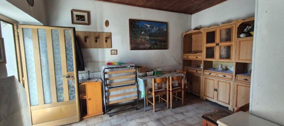 3غرفة منزل في Besnate, Italy رقم 170855 4