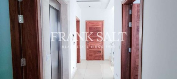 4 bedrooms Villa in Swieqi, Malta No. 3676 45