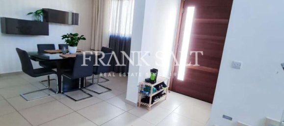 4 bedrooms Villa in Swieqi, Malta No. 3676 6