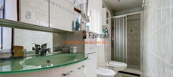 3 bedrooms House in Vitry-sur-Seine, France No. 169039 8