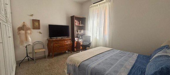 2 Schlafzimmer Wohnung in Rome, Italy, Nr. 359845 6