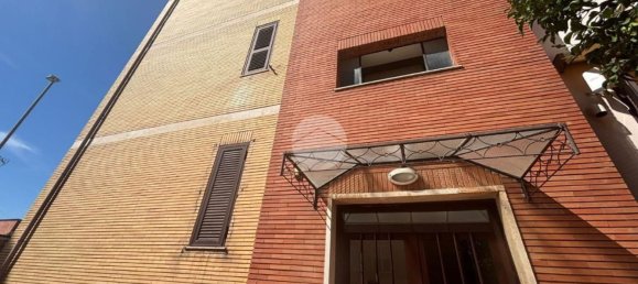 2 Schlafzimmer Wohnung in Rome, Italy, Nr. 359845 28