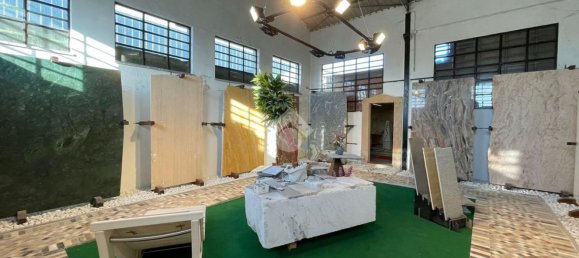 1000m² Warehouse in Cuneo, Italy No. 89333 8