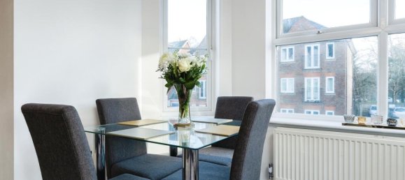 2 غرف نوم شقة في Kenley, United Kingdom رقم 8057 7