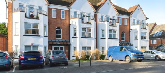 2 غرف نوم شقة في Kenley, United Kingdom رقم 8057 16