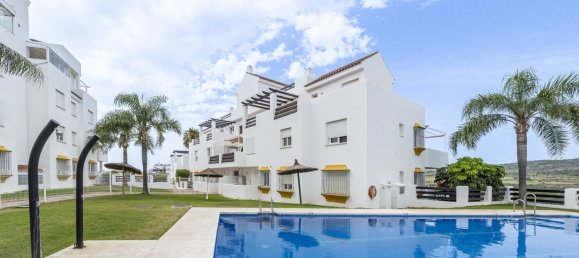 2 bedrooms Apartment in Estepona, Spain No. 138025 2