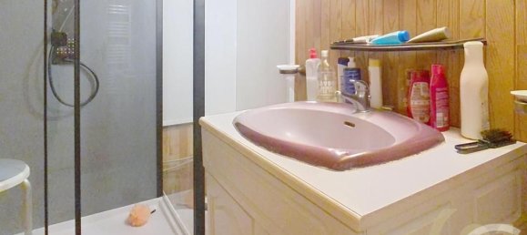 3 bedrooms House in Seine-Maritime, France No. 356162 9