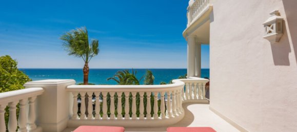 3 bedrooms Apartment in Estepona, Spain No. 20283 2