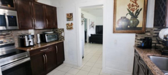 153.47m² Land for sale in Miami, Miami-Dade, Florida, USA № 615421 10