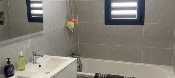 3 bedrooms Villa in Ginestas, France No. 336093 9