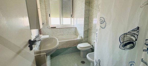 3 rooms Commercial property in Capurso, Italy No. 20625 5