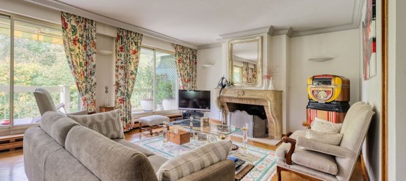 Apartamento de 3 dormitorios en Nogent-sur-Marne, France No. 134599 2