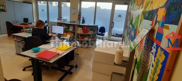 Офис с 5 комнатами в Бергамо, Италия № 174817 3