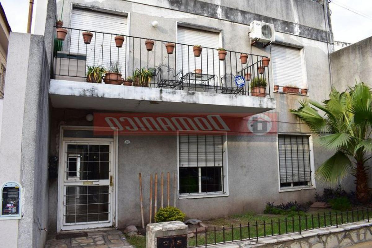 2 bedrooms Apartment in Moron, Argentina No. 63327