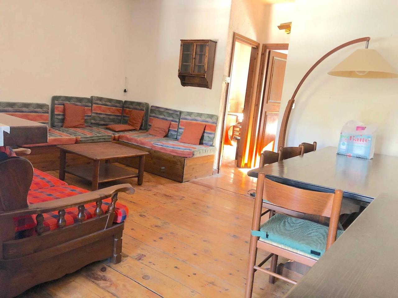 Квартира с 4 комнатами в Улькс, Италия № 64078