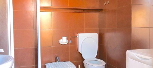 Квартира с 4 комнатами в Улькс, Италия № 64078 96