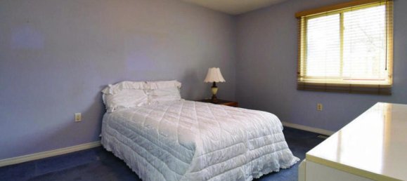 2 bedrooms House in Hamilton, Canada No. 514 4