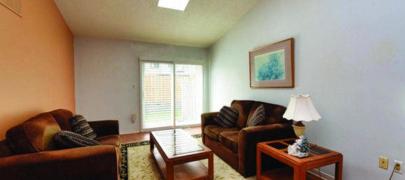 2 bedrooms House in Hamilton, Canada No. 514 11