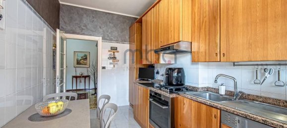 3 rooms Apartment in Genoa, Italy No. 37304 84