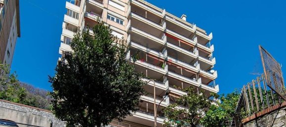 3 rooms Apartment in Genoa, Italy No. 37304 89
