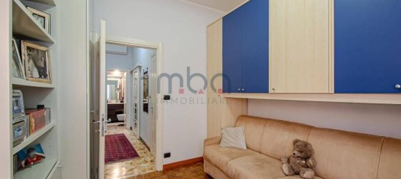 3 rooms Apartment in Genoa, Italy No. 37304 66
