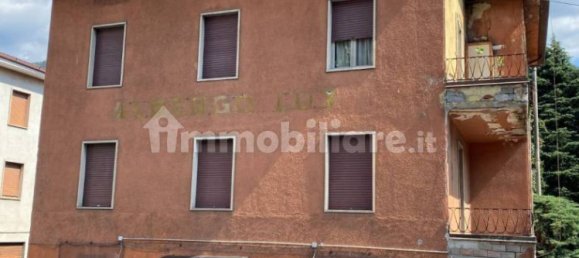 1000m² Building in Darfo Boario Terme, Italy No. 301438 4