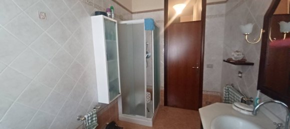 4 Schlafzimmer Wohnung in Fano, Italy, Nr. 208881 11