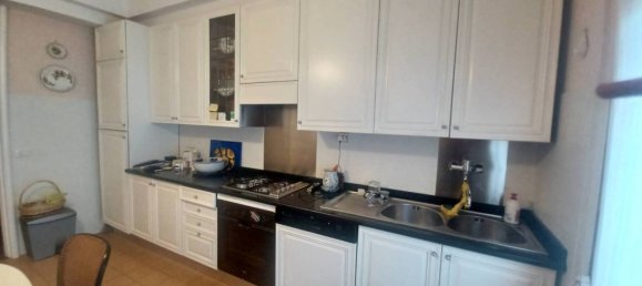 4 Schlafzimmer Wohnung in Fano, Italy, Nr. 208881 6