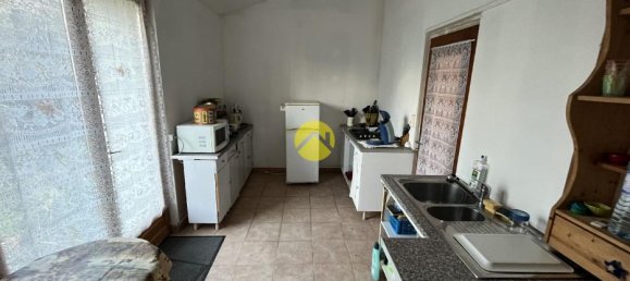 2 bedrooms Townhouse in Chateauneuf-sur-Cher, France No. 90063 2