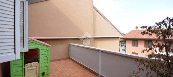 Apartamento de 3 dormitorios en Brembate, Italy No. 373184 25