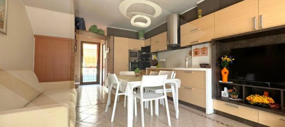 3 rooms Duplex in Campomarino, Italy No. 20504 3