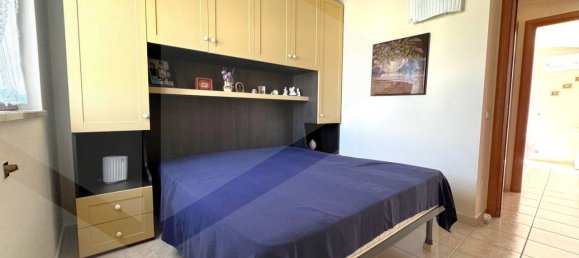 3 rooms Duplex in Campomarino, Italy No. 20504 9