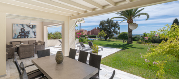 4 bedrooms Townhouse in Nueva Andalucia, Spain No. 4762 3